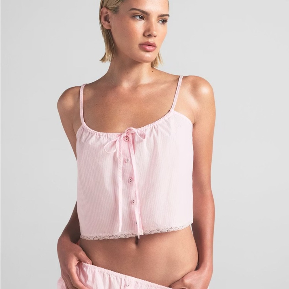 SKIMS Light Pink Lace-Trim Cami Top